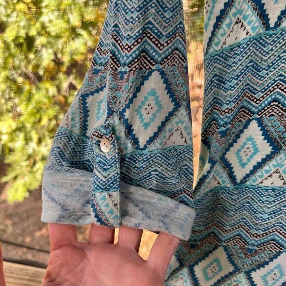 Akemi + Kin Women's Blue Embellished Roll Sleeve Top Size XS - Picture 5 of 8